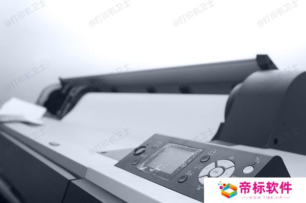 运行打印机自检和清洁功能