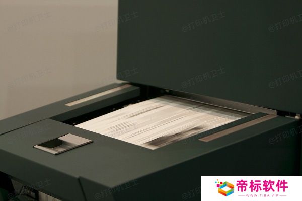 检查打印机内部部件