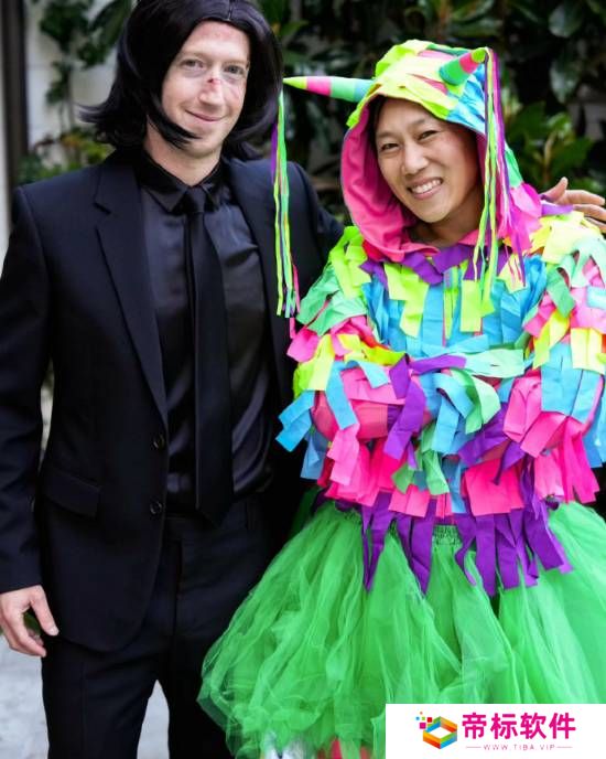 扎克伯格万圣节cos杀神约翰·威克 然而毫无杀气